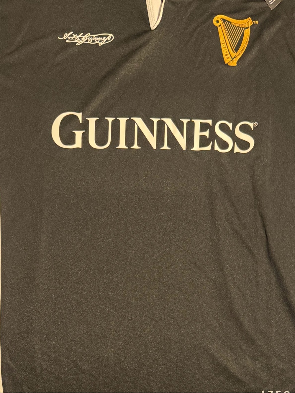 Guinness Men’s Black Polo Rugby Shirt with White Trim - Picture 4 of 4